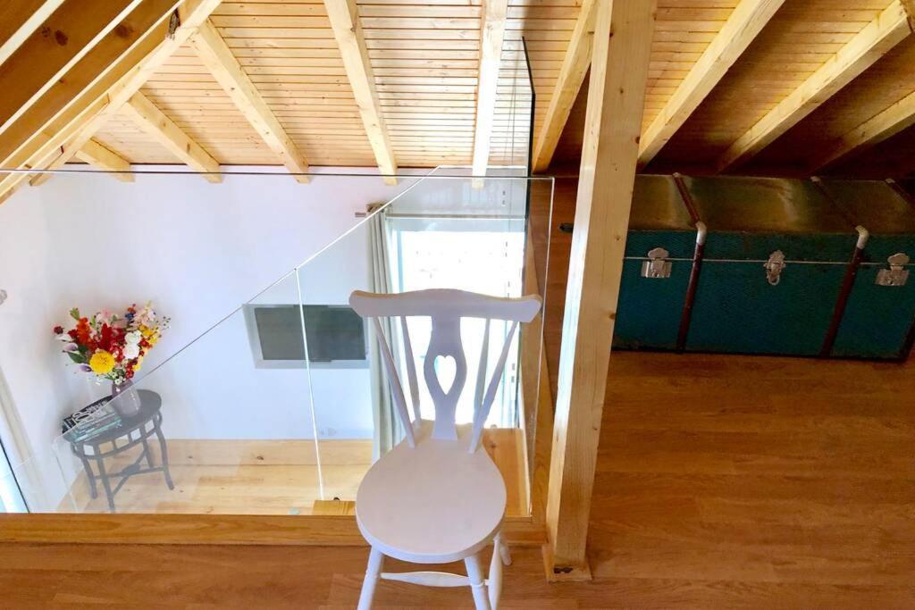 32 Top - Center Of Lisbon Duplex Apartment, Barrio Alto Eksteriør bilde